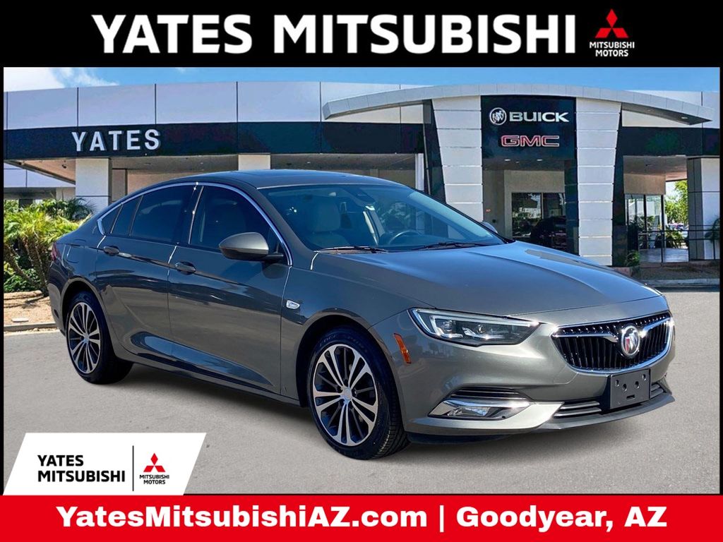Smoked Pearl Metallic 2018 Buick Regal Sportback Essence FWD Sedan Front-Wheel Drive 9-Speed Automatic