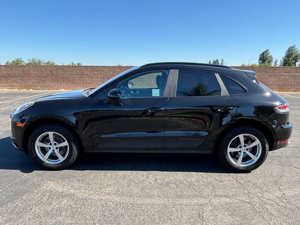 Thumbnail: 2019 Porsche Macan - 8