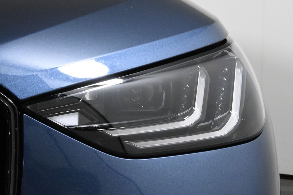 Thumbnail: 2026 BMW X3 - 11