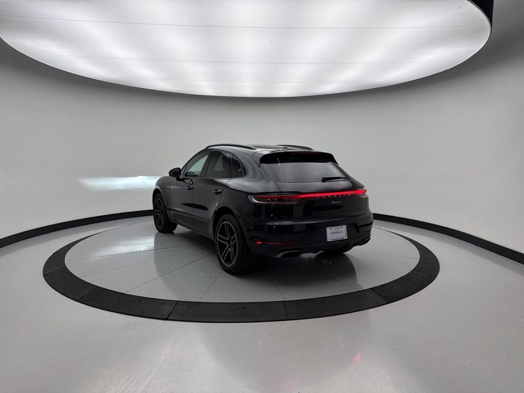 2021 Porsche Macan  7