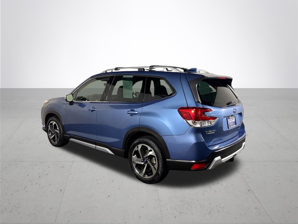 2023 Subaru Forester Touring