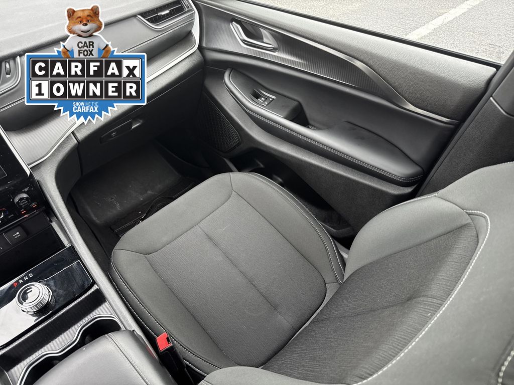 2025 Jeep Grand Cherokee L Laredo White at Wharton Ford