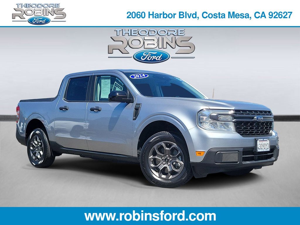 Silver Metallic 2024 Ford Maverick Pickup Truck Front-Wheel Drive Continuously Variable Transmission