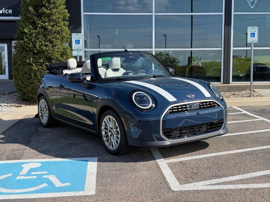 2026 MINI Convertible S Iconic