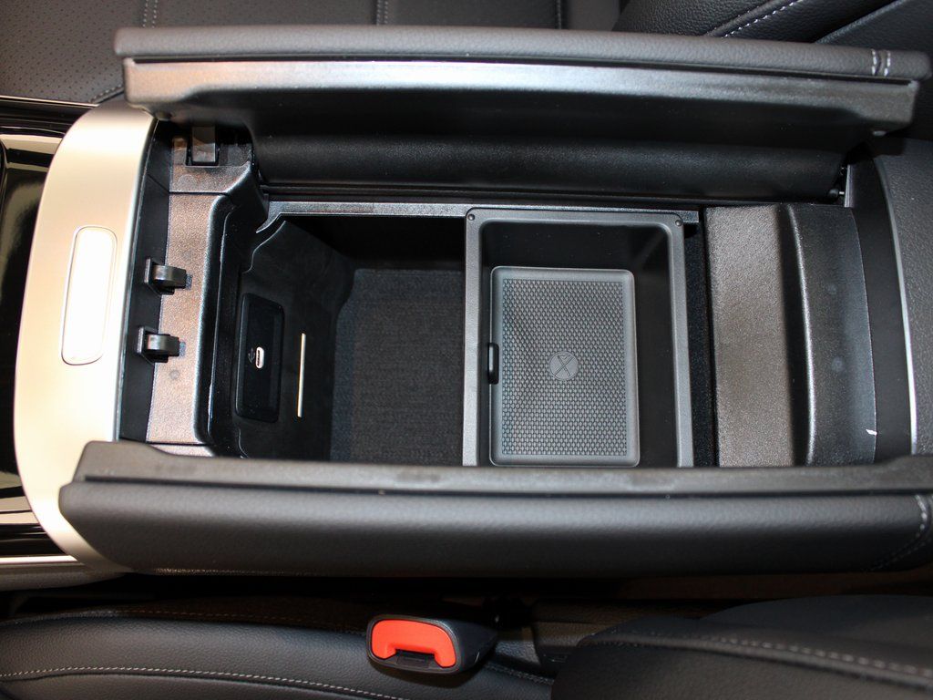 used 2026 Mercedes-Benz GLC car, priced at $49,888