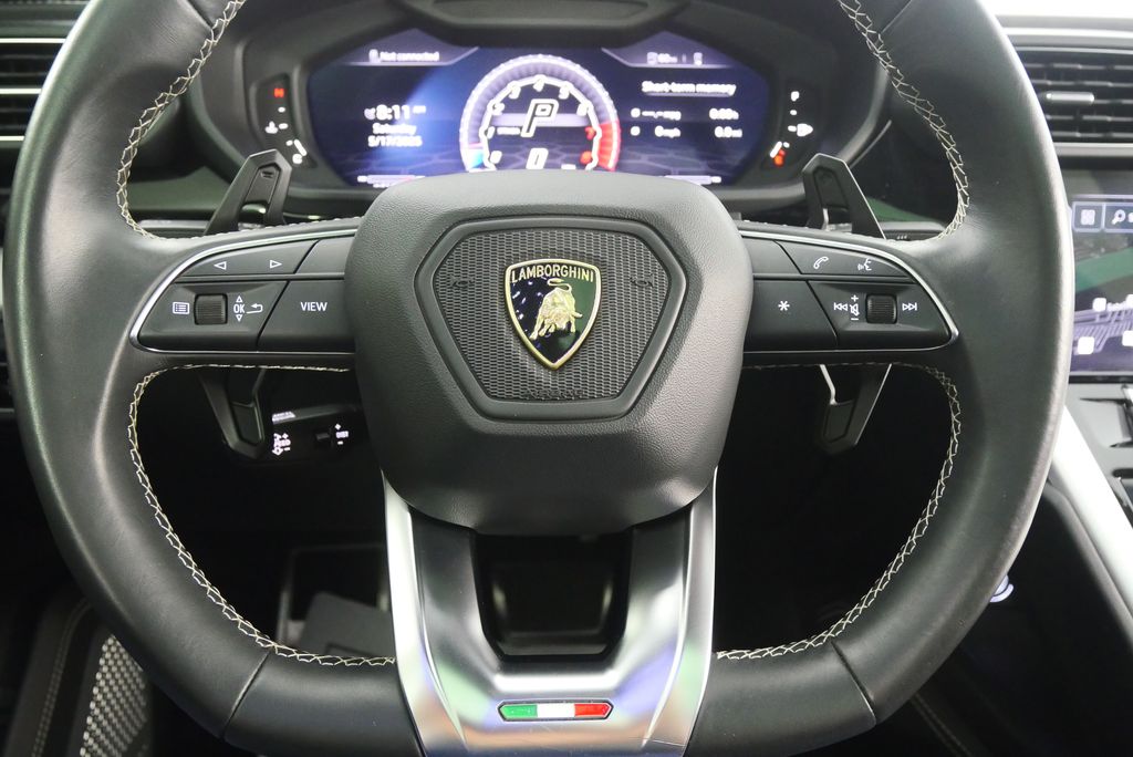 Thumbnail: 2020 Lamborghini Urus - 28