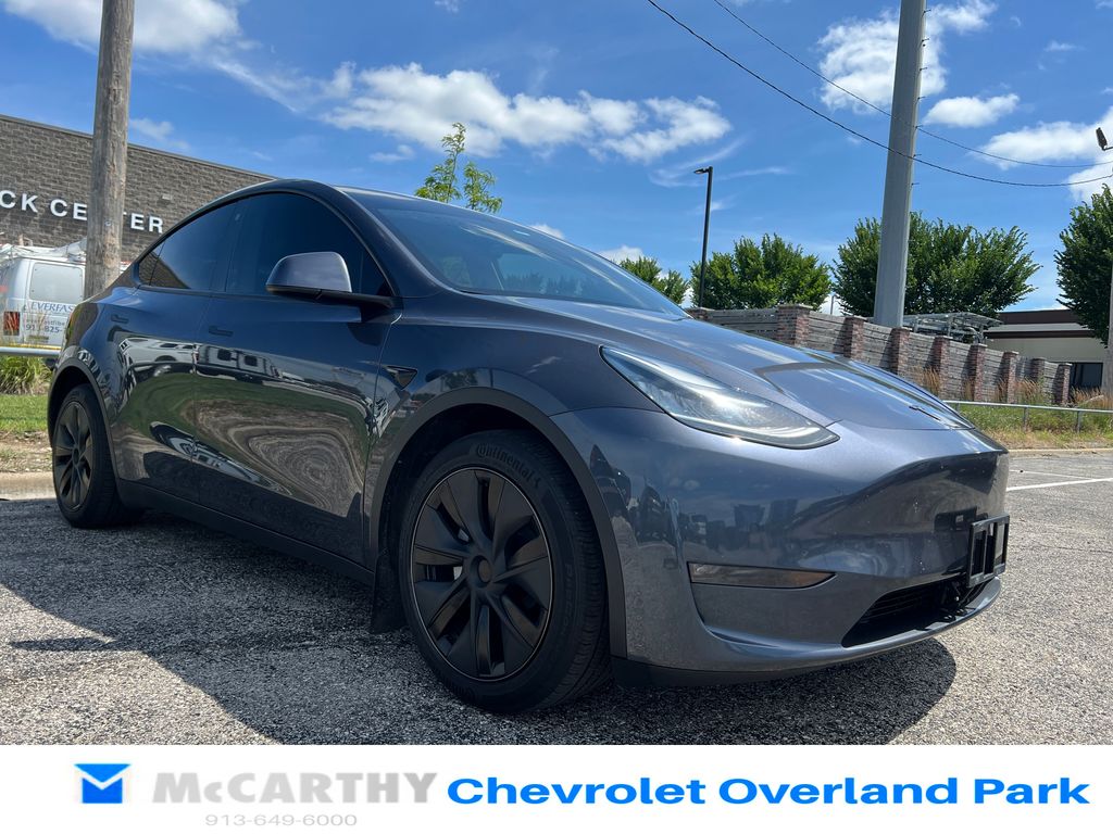 2021 Tesla Model Y Long Range Dual Motor All-Wheel Drive's photo