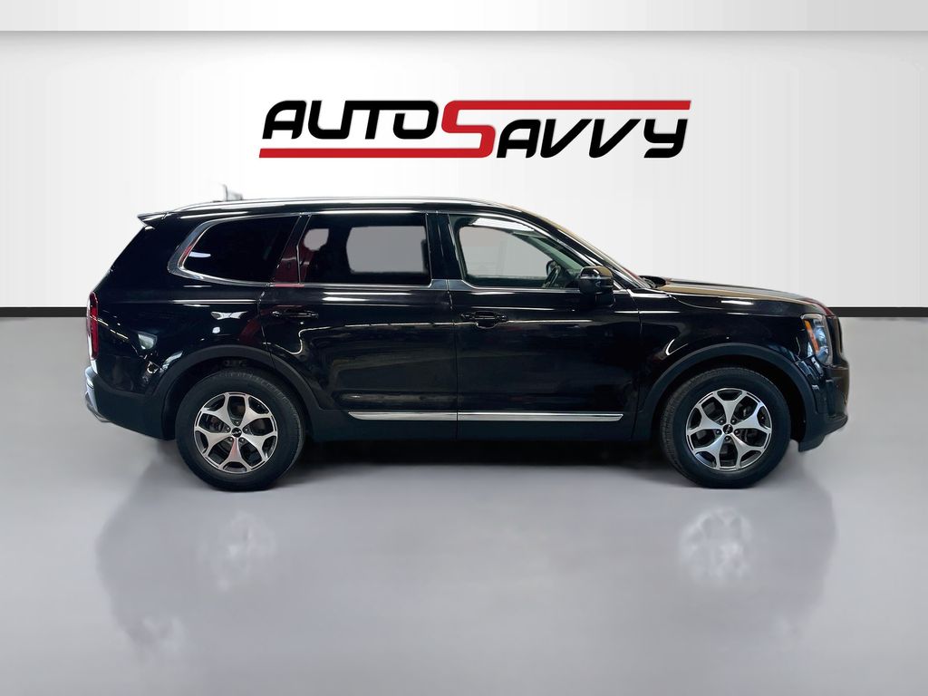 Used 2022 Black Copper Kia EX image 8