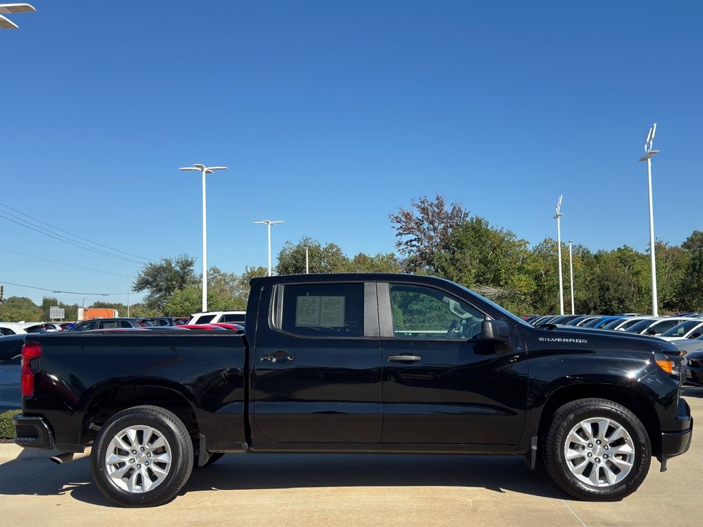 2023 Chevrolet Silverado 1500 Custom - 11