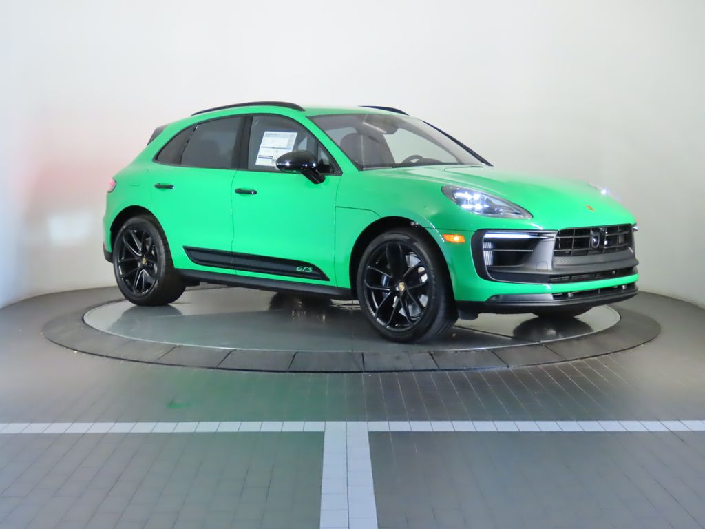 Thumbnail: 2025 Porsche Macan - 9
