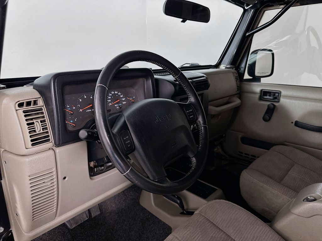 Thumbnail: 2004 Jeep Wrangler - 9