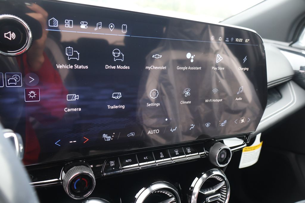 Thumbnail: 2026 Chevrolet Blazer EV - 22