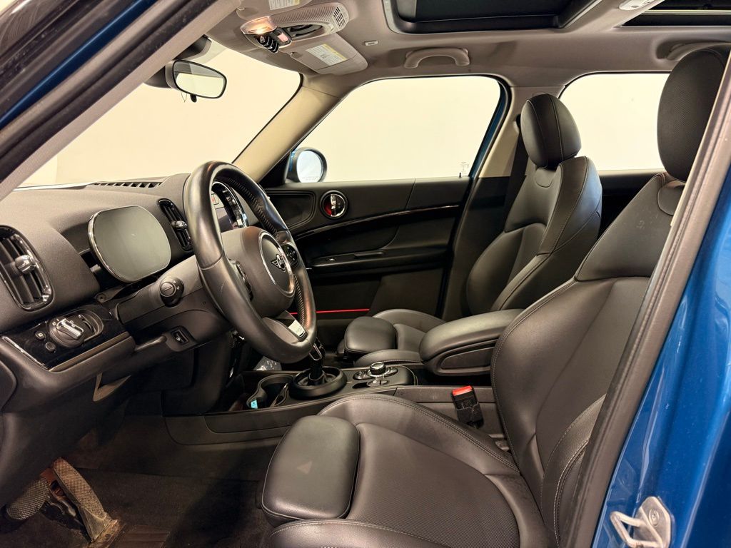 2022 MINI Cooper Countryman Signature 10