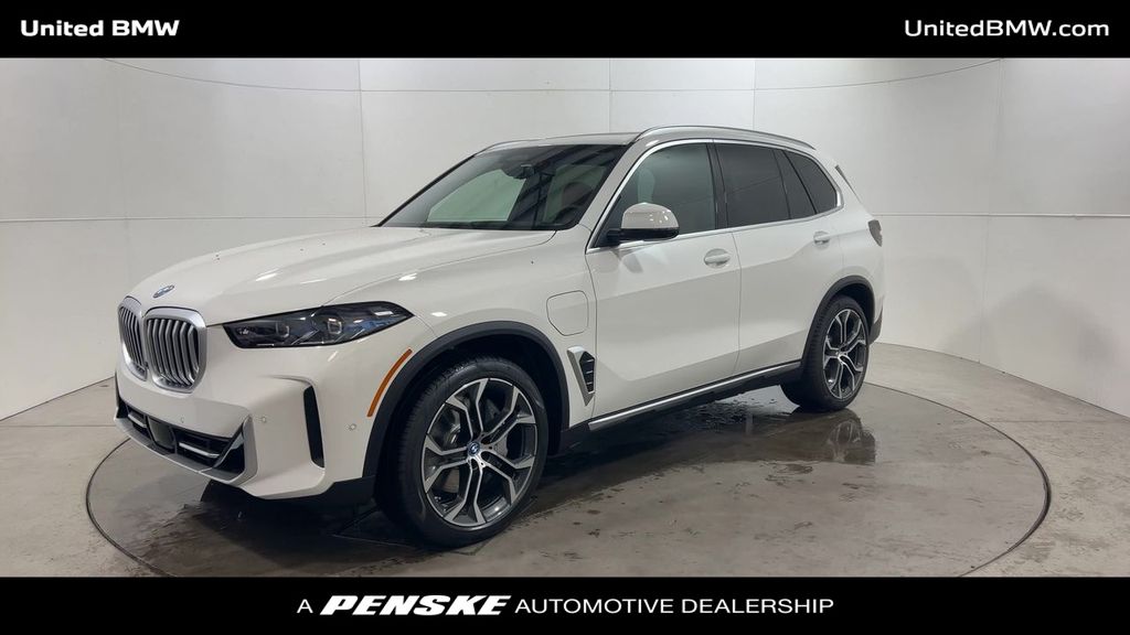 2025 BMW X5 xDrive50e 4