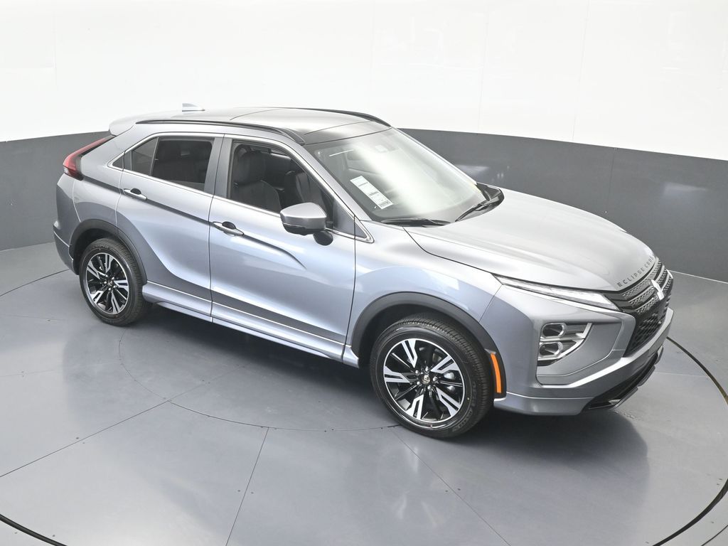 New 2026 Gray Mitsubishi SEL image 58