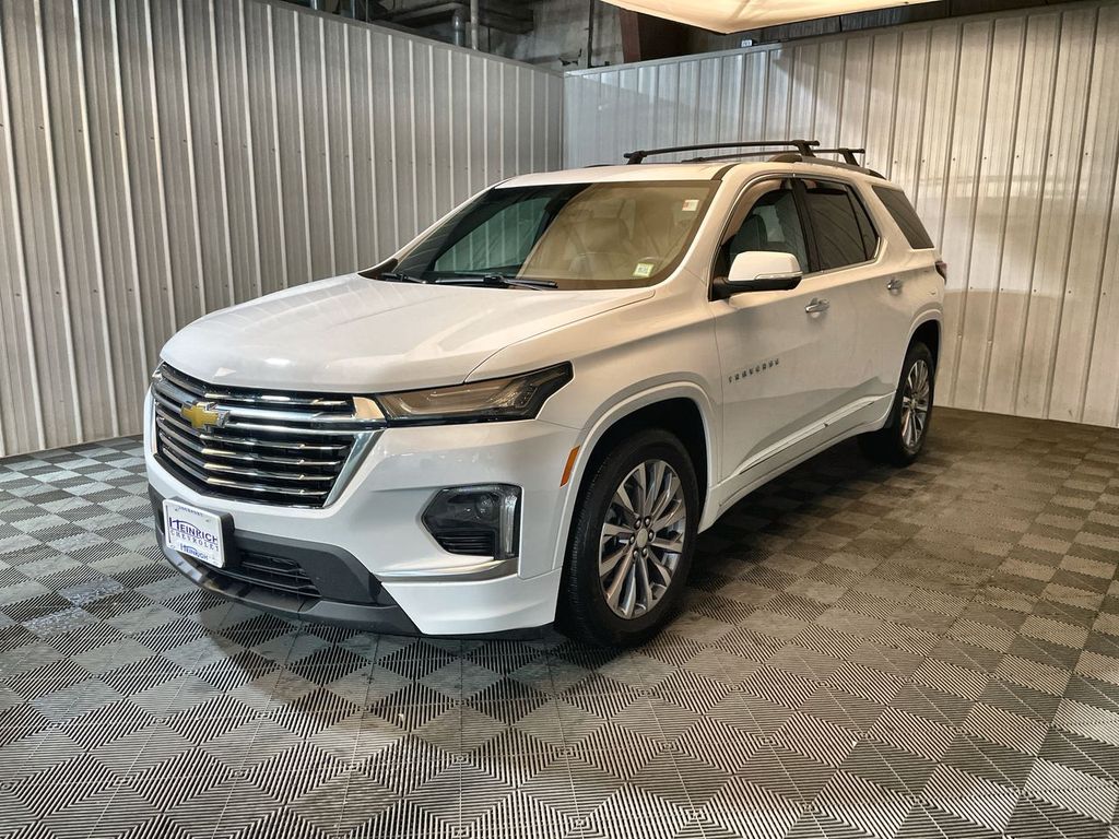 2023 Chevrolet Traverse Premier AWD