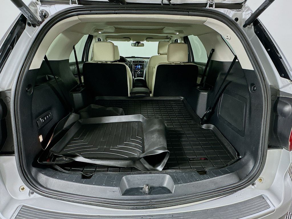 Thumbnail: 2018 Ford Explorer - 27
