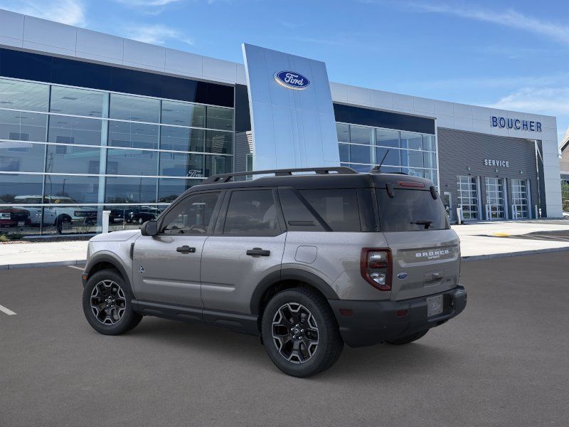 New 2026 Carbonized Gray Metallic Ford Outer Banks image 4