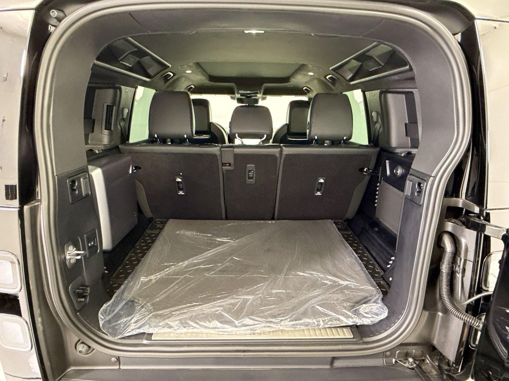 Thumbnail: 2026 Land Rover Defender - 27