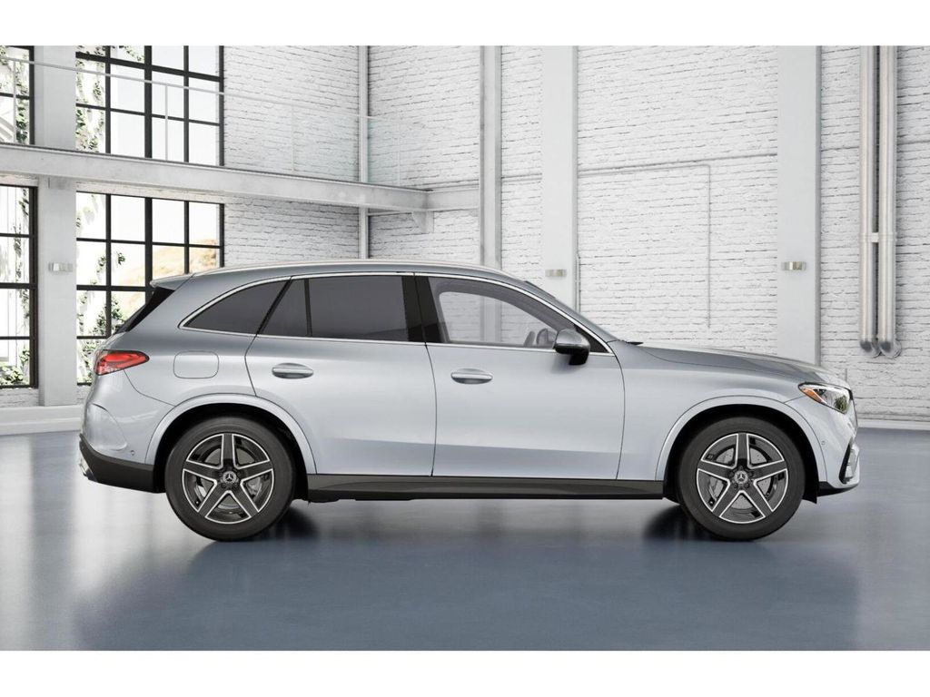 2025 Mercedes-Benz GLC GLC 300 16