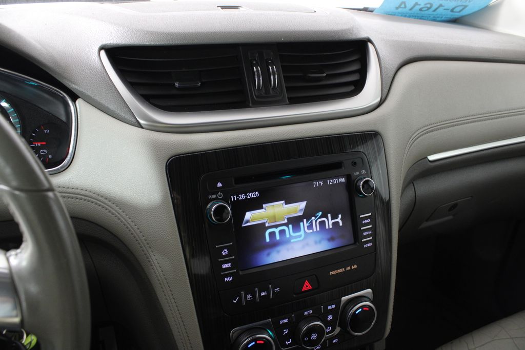 Used 2016 Chevrolet Traverse for sale in 