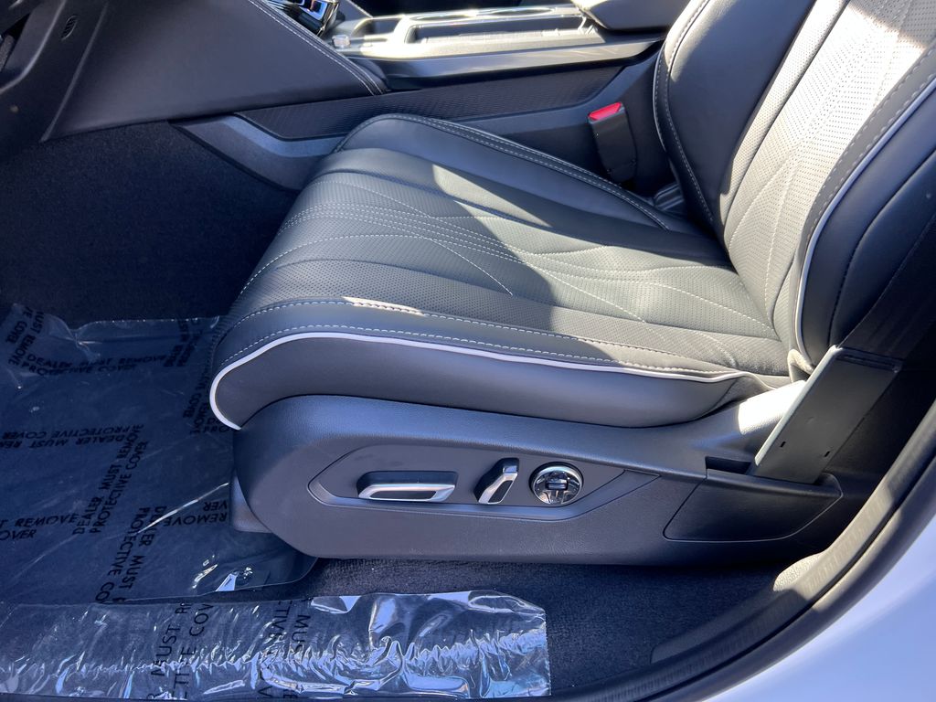 Thumbnail: 2026 Acura MDX - 15