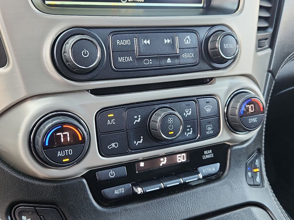 Thumbnail: 2019 GMC Yukon - 16