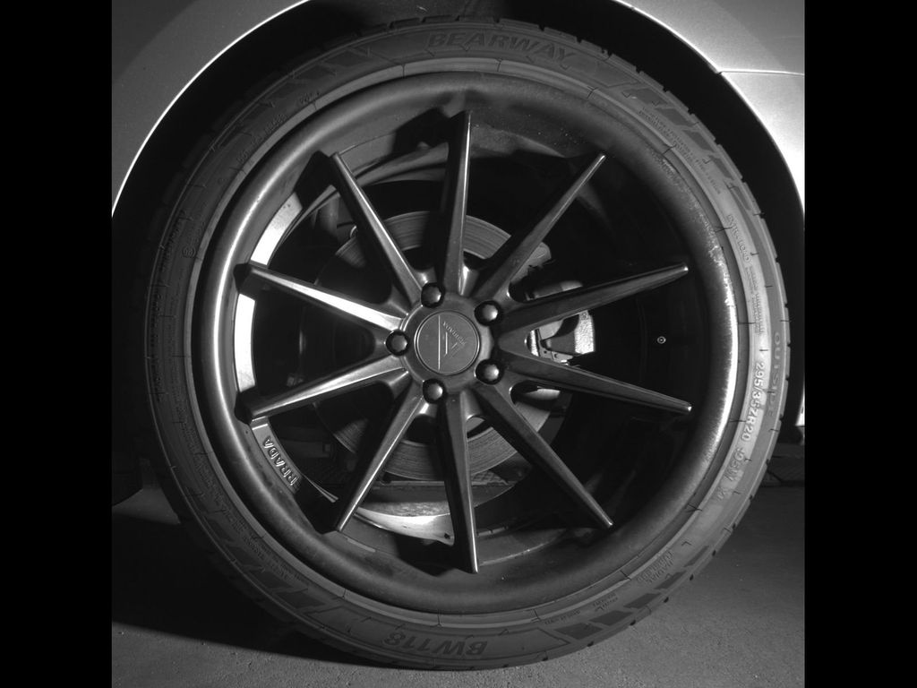 Used 2018 Ingot Silver Ford GT image 12