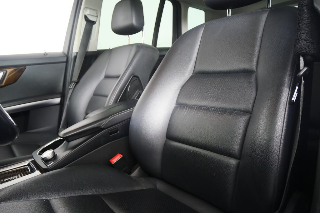 2014 Mercedes-Benz GLK 350 11