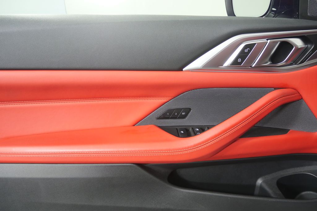 Thumbnail: 2024 BMW M4 - 9