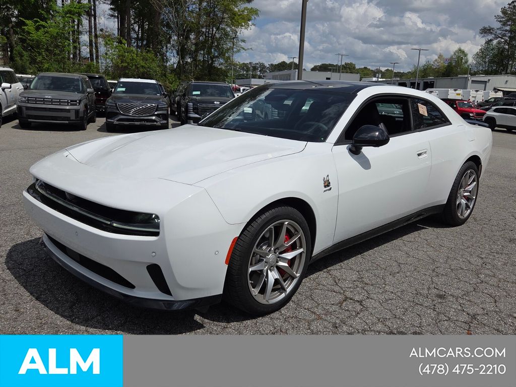 Used 2024 White Dodge R/T Scat Pack image 4