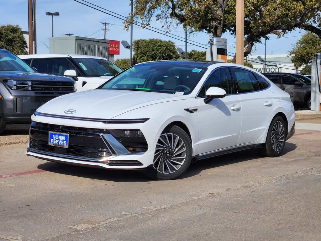 2025 Hyundai Sonata Hybrid Limited FWD