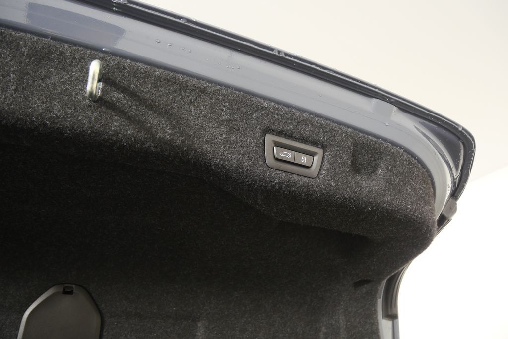 Thumbnail: 2025 BMW M5 - 24