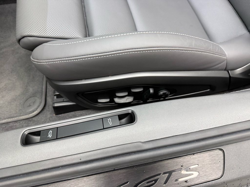 Thumbnail: 2024 Porsche 911 - 22