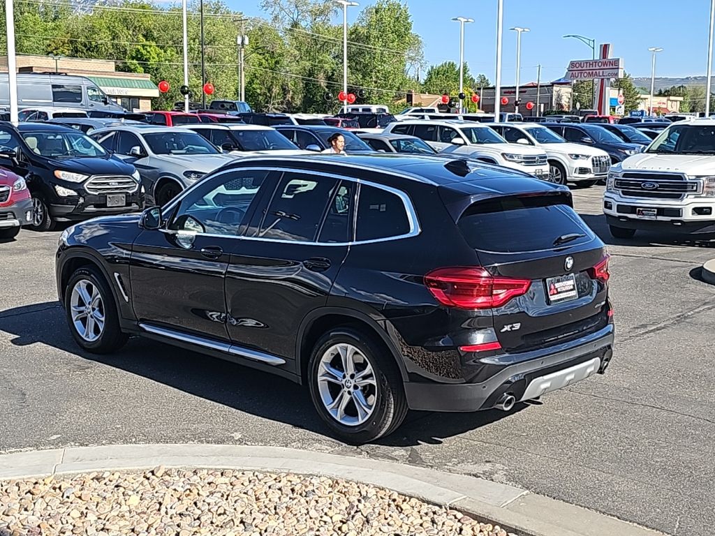 2021 BMW X3 xDrive30i 8