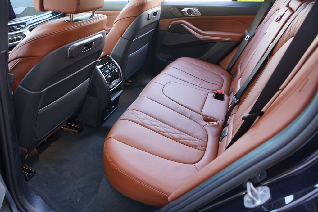 Thumbnail: 2026 BMW X5 - 20