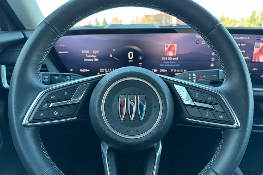 used 2025 Buick Envision car, priced at $28,955