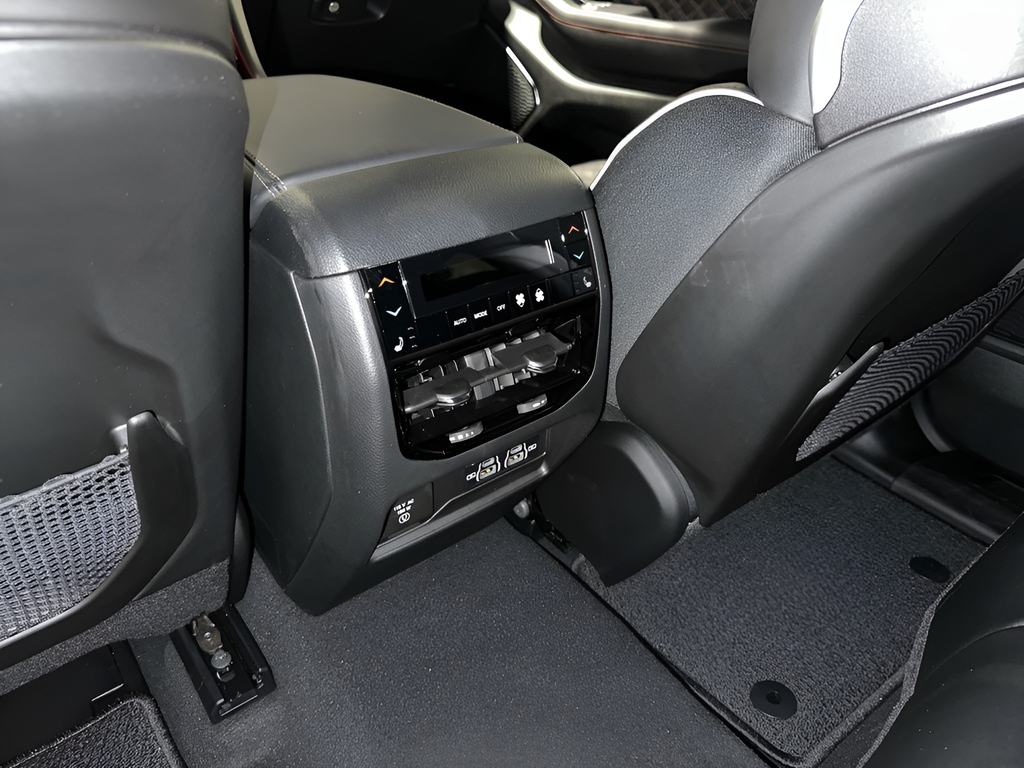 New Car 2025 Jeep Grand Cherokee  Summit For Sale Under $70,000 In Austin, Texas