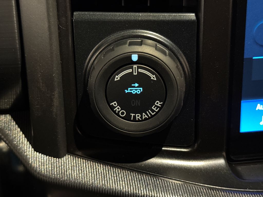 New 2026 White Ford Lariat image 32