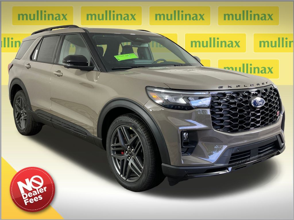 2026 Ford Explorer ST's photo