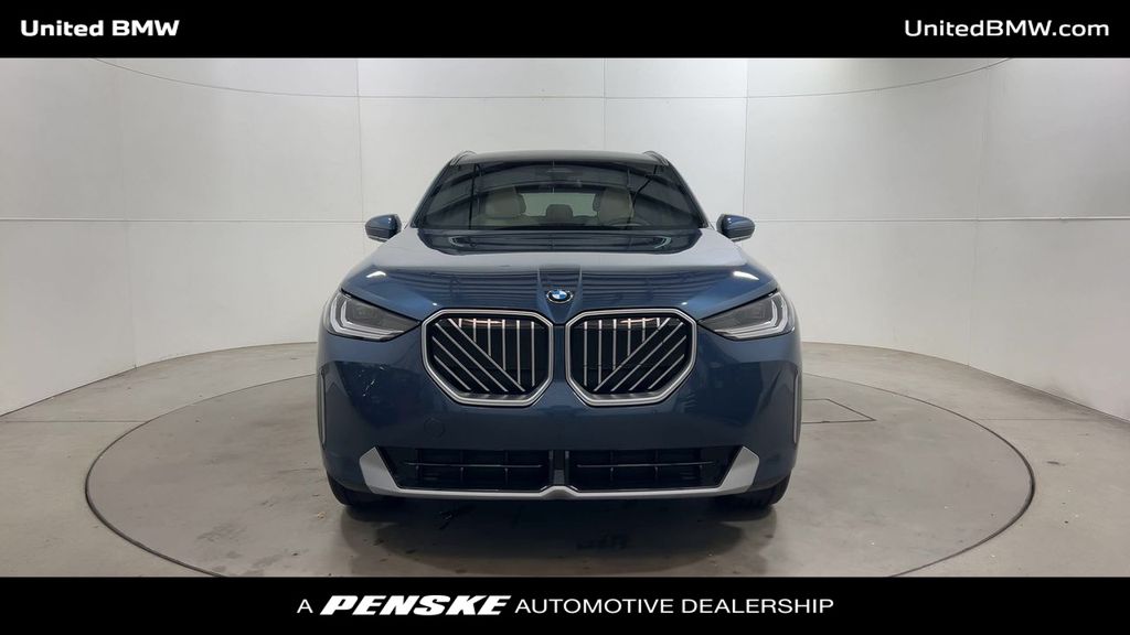Thumbnail: 2026 BMW X3 - 3