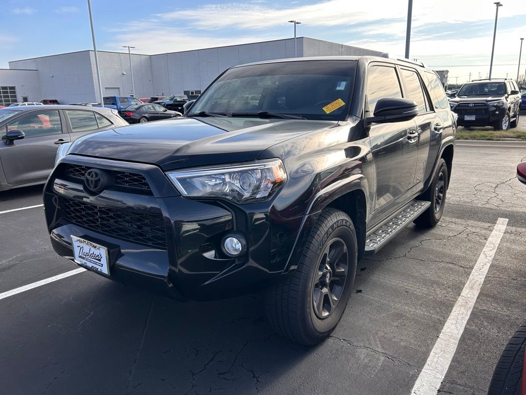 2018 Toyota 4Runner SR5 Premium 2