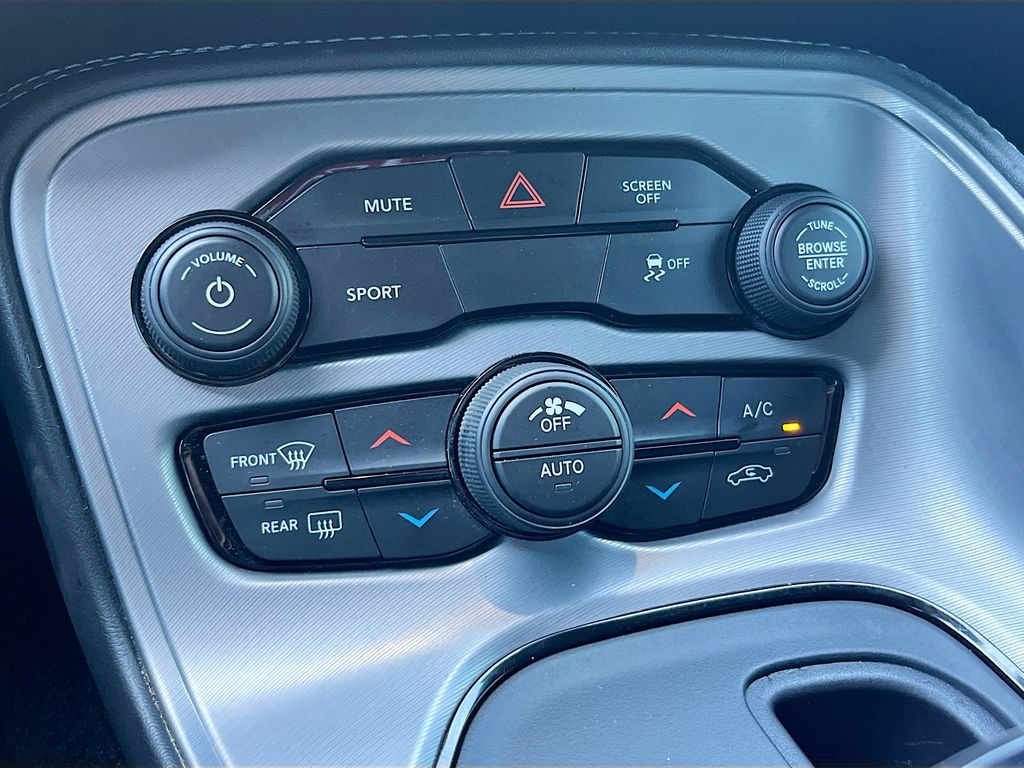 Used 2023 Blue Dodge SXT image 15