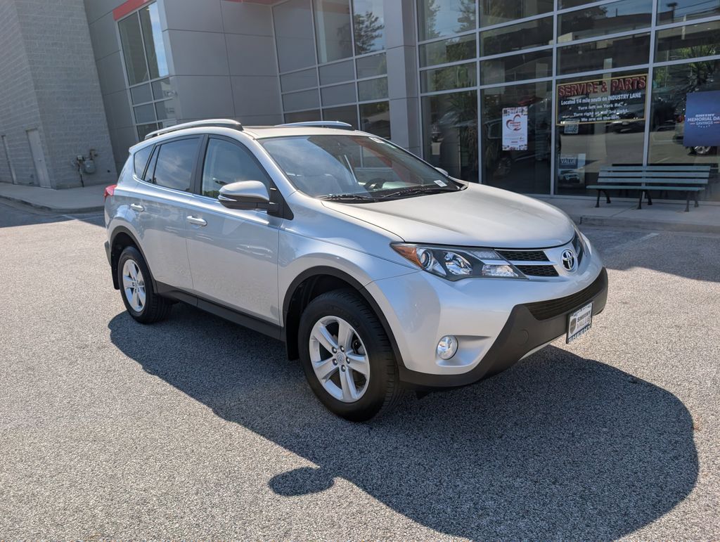 2013 Toyota RAV4 XLE