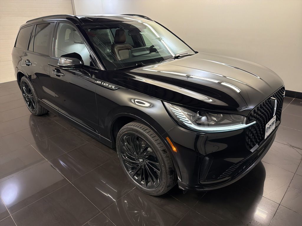 2026 Lincoln Aviator Reserve AWD's photo