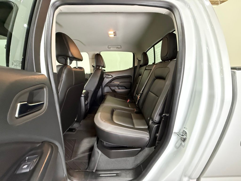 2022 GMC Canyon AT4 w/Leather