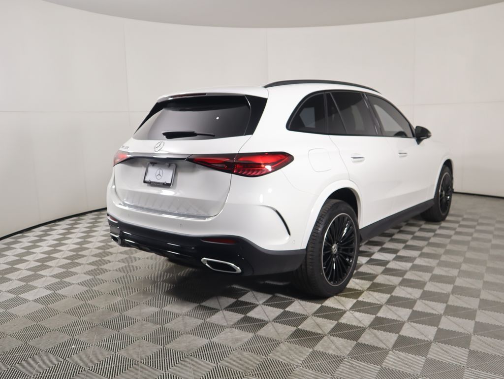 Thumbnail: 2026 Mercedes-Benz GLC - 5