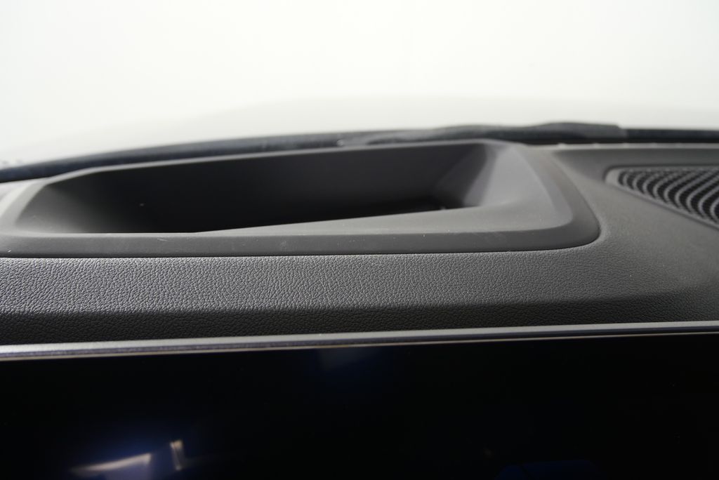 Thumbnail: 2025 BMW 2 Series - 19