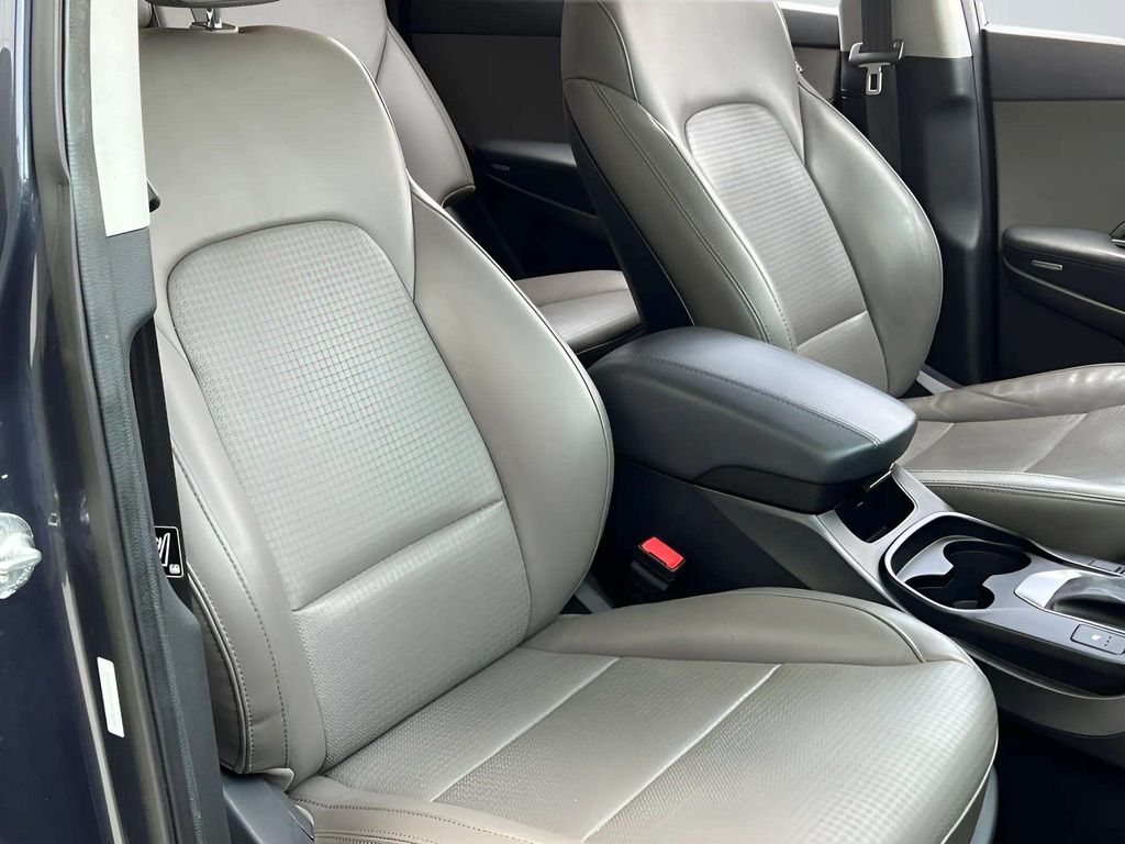 2013 Hyundai Santa Fe Sport #10