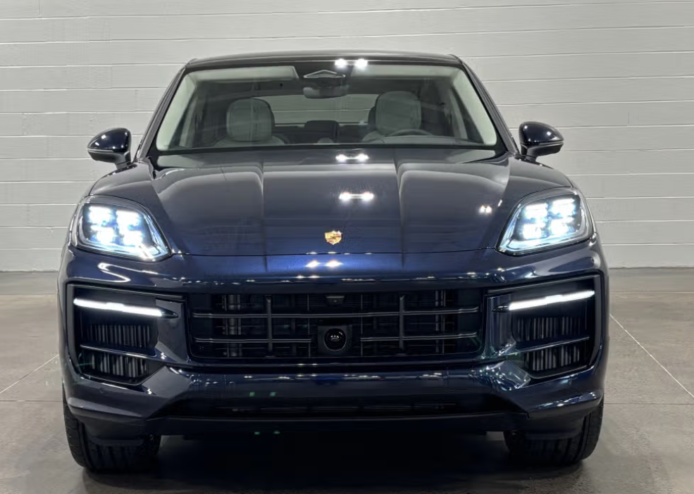 Algarve Blue Metallic 2026 Porsche Cayenne SUV / Crossover All-Wheel Drive 8-Speed Automatic
